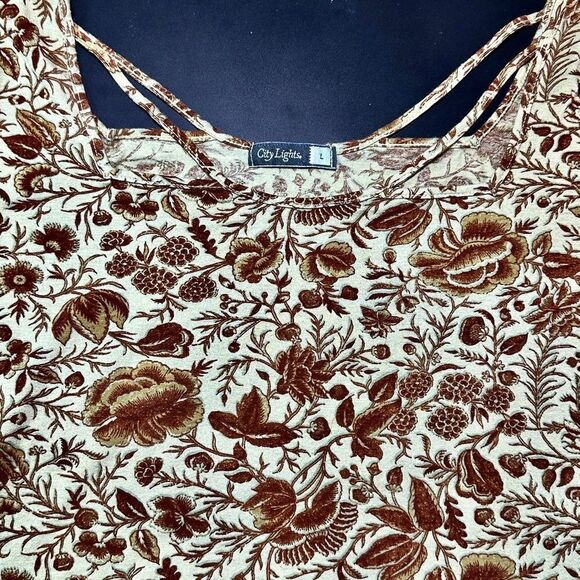 CITY LIGHTS® — Vintage Floral Print TOP — Large - Picture 9 of 10